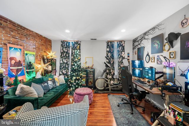 3000 W GIRARD AVE, Philadelphia, PA 19130