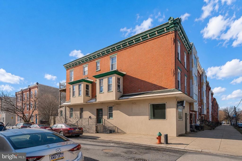 3000 W GIRARD AVE, Philadelphia, PA 19130
