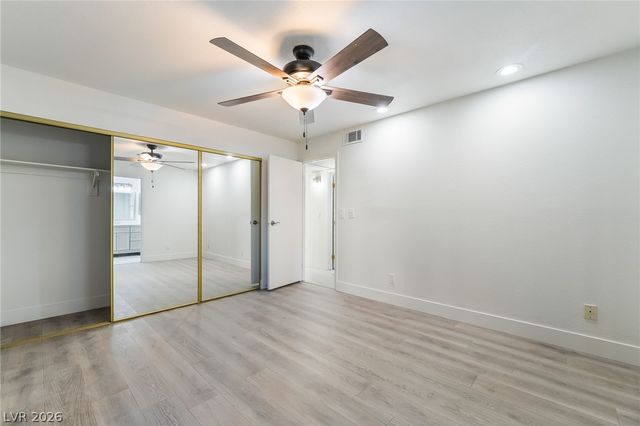 5078 Jeffreys Street 101, Las Vegas, NV 89119
