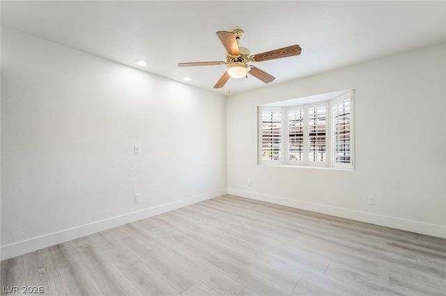 5078 Jeffreys Street 101, Las Vegas, NV 89119