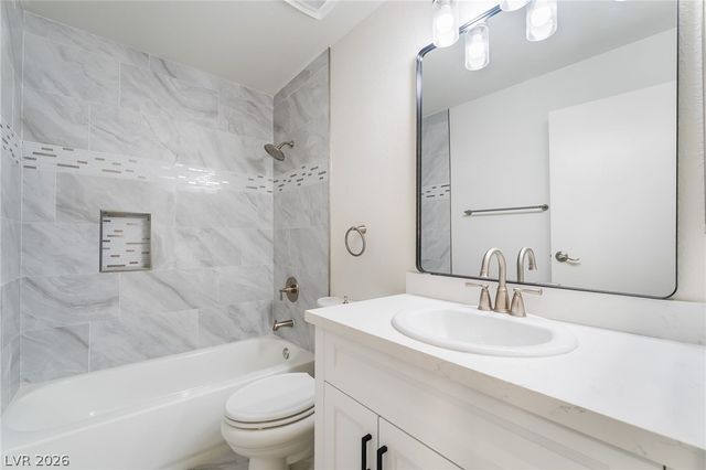 5078 Jeffreys Street 101, Las Vegas, NV 89119