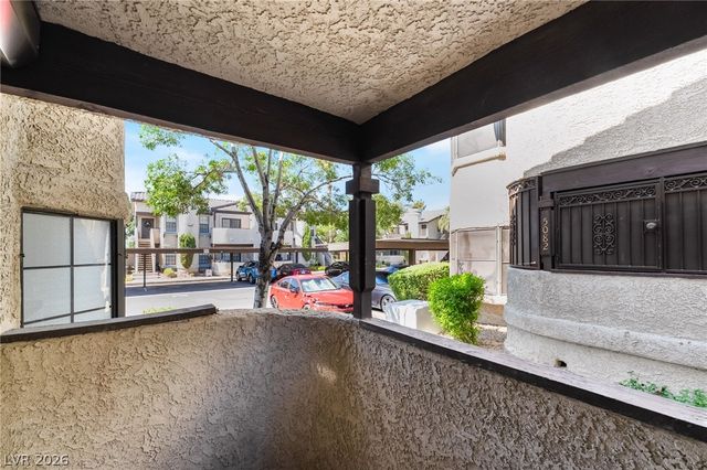 5078 Jeffreys Street 101, Las Vegas, NV 89119