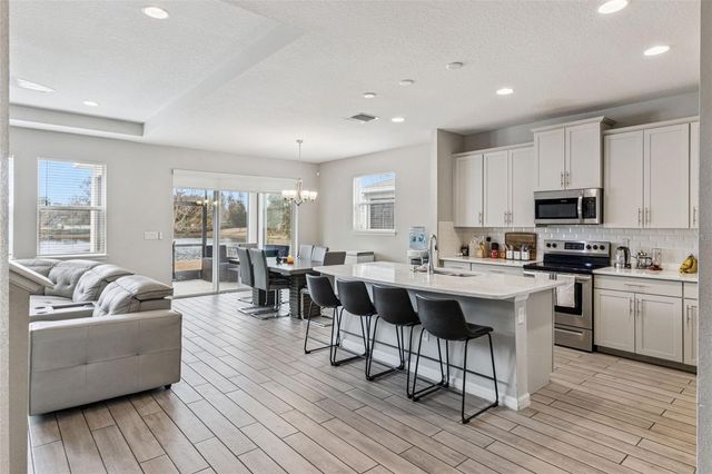 12506 CANDLEBERRY CIRCLE, Tampa, FL 33635