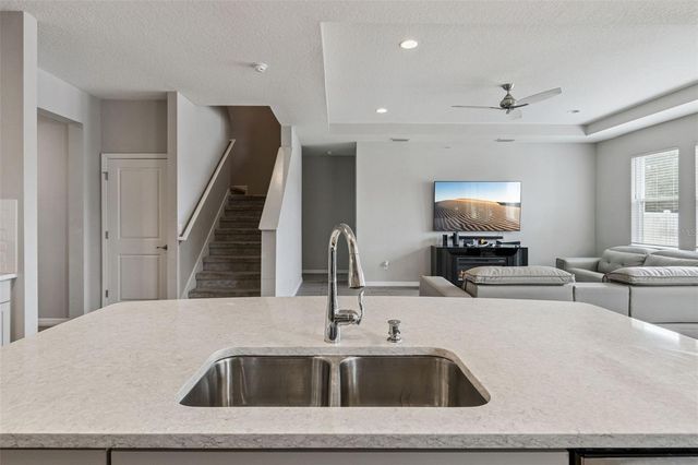 12506 CANDLEBERRY CIRCLE, Tampa, FL 33635