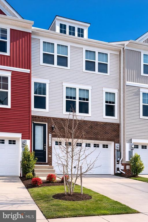 44596 NOLANI WAY, California, MD 20619