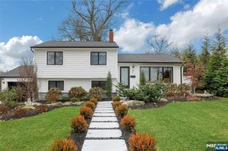 81 Pascack Avenue, Emerson, NJ 07630