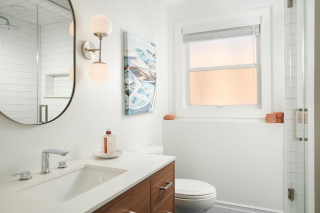 795 Oak Court, Crystal Lake, IL 60014