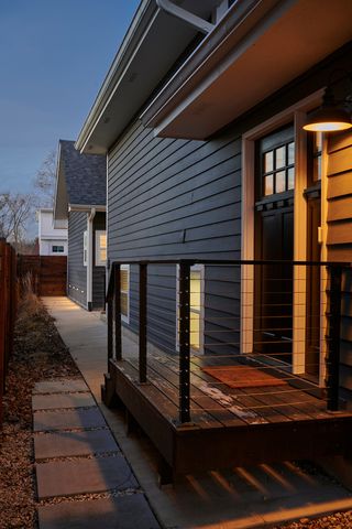 795 Oak Court, Crystal Lake, IL 60014