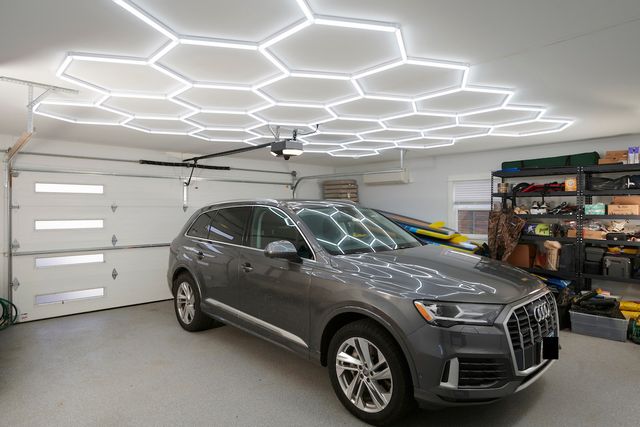 795 Oak Court, Crystal Lake, IL 60014