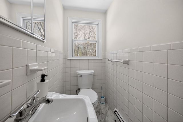 36 Allen Rd, Billerica, MA 01821