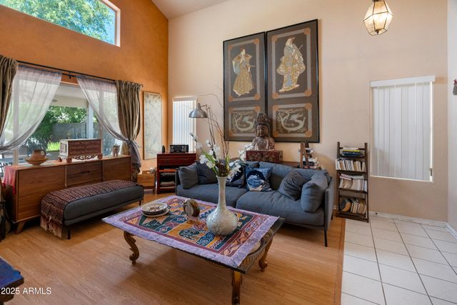 3224 E SIERRA Street, Phoenix, AZ 85028