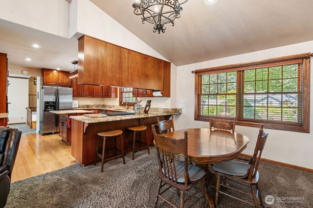2706 Walnut Loop NW, Olympia, WA 98502