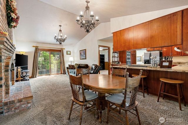 2706 Walnut Loop NW, Olympia, WA 98502