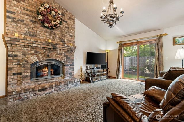2706 Walnut Loop NW, Olympia, WA 98502