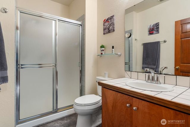 2706 Walnut Loop NW, Olympia, WA 98502