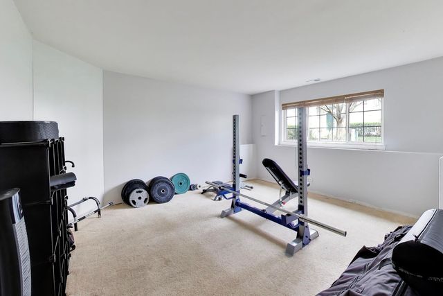 18 New Haven Drive 18, Cary, IL 60013