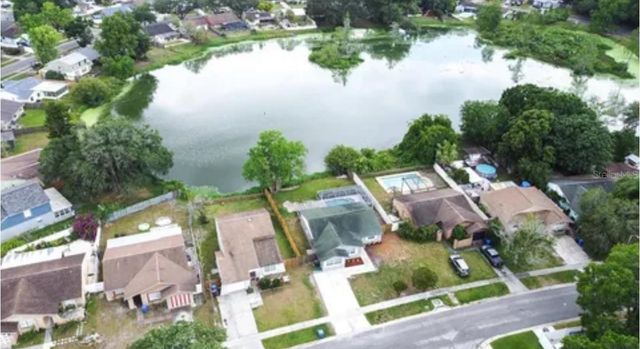 16108 FOXFIRE DRIVE, Tampa, FL 33618