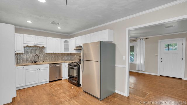 4676 S Rockford Avenue, Tulsa, OK 74105