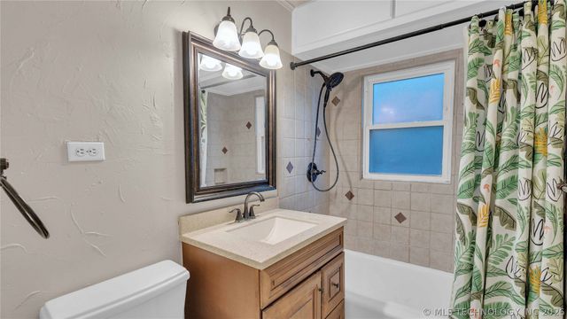 4676 S Rockford Avenue, Tulsa, OK 74105