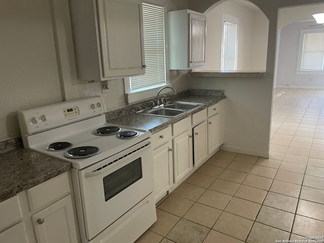 1467 W GERALD AVE, San Antonio, TX 78211