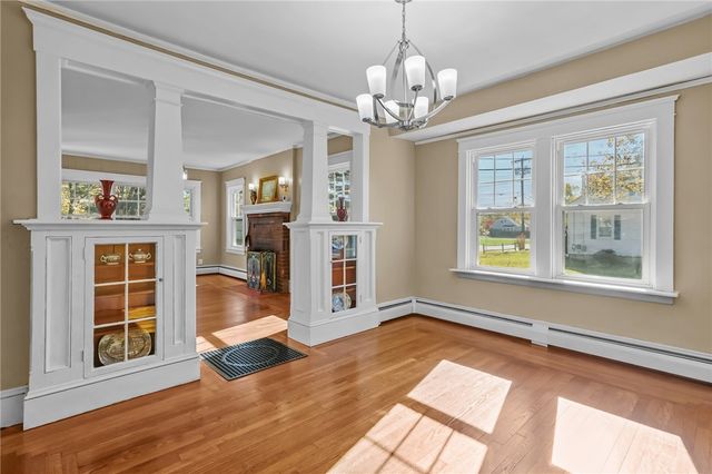 79 Carpenter Street, Warwick, RI 02886