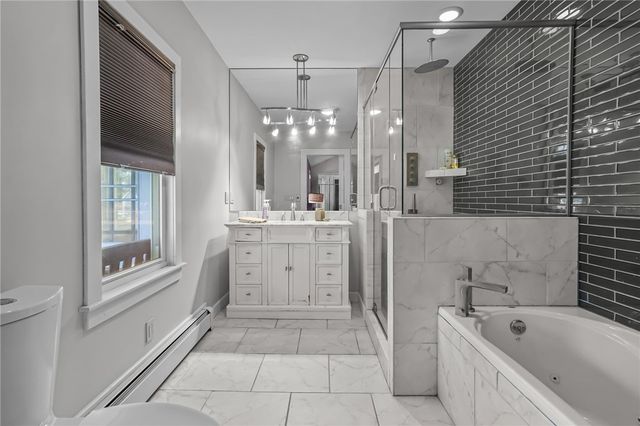 79 Carpenter Street, Warwick, RI 02886