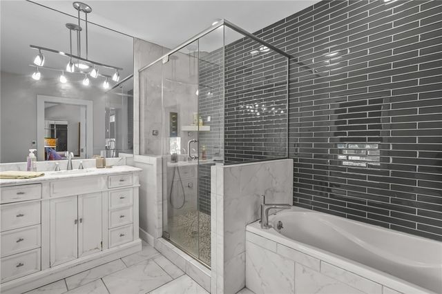 79 Carpenter Street, Warwick, RI 02886