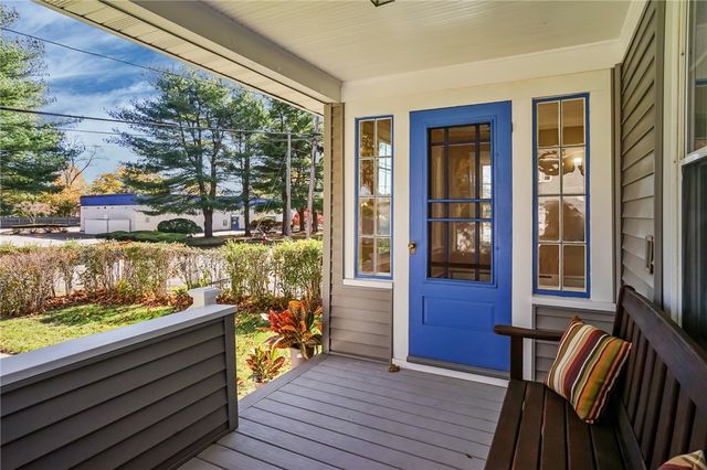 79 Carpenter Street, Warwick, RI 02886