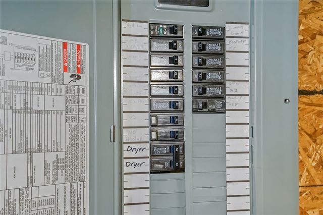 79 Carpenter Street, Warwick, RI 02886