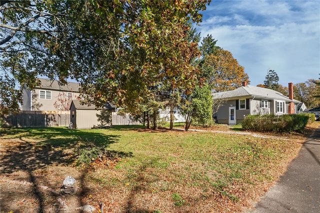 79 Carpenter Street, Warwick, RI 02886