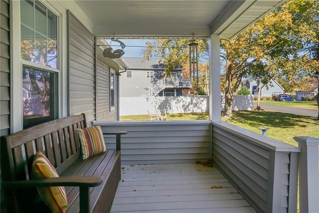 79 Carpenter Street, Warwick, RI 02886