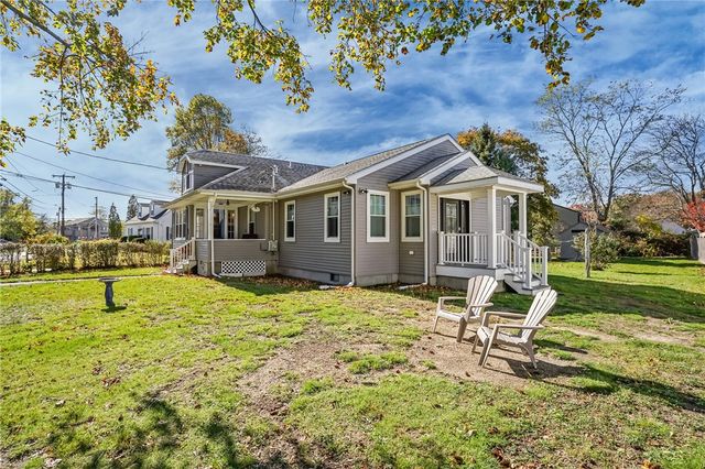 79 Carpenter Street, Warwick, RI 02886