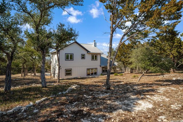 616 Crossman, Fischer, TX 78623