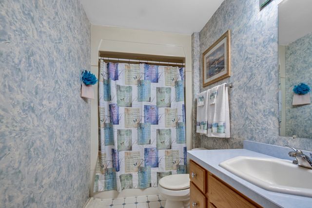 5239 Laramie Court, Oak Forest, IL 60452
