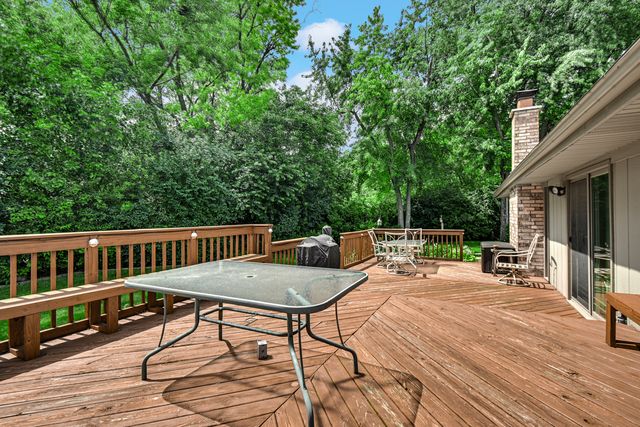5239 Laramie Court, Oak Forest, IL 60452
