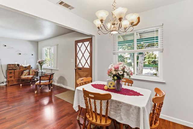 2318 Thompson Way, Sacramento, CA 95822