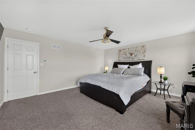3293 Bentwater Place, St Charles, MO 63301
