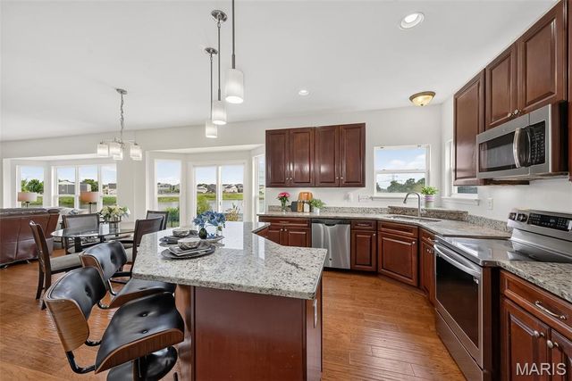 3293 Bentwater Place, St Charles, MO 63301