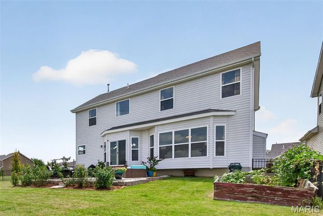 3293 Bentwater Place, St Charles, MO 63301