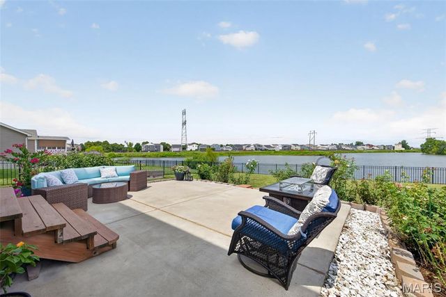 3293 Bentwater Place, St Charles, MO 63301
