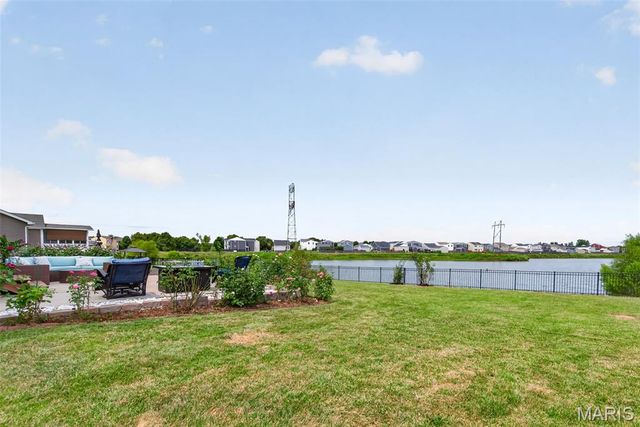 3293 Bentwater Place, St Charles, MO 63301