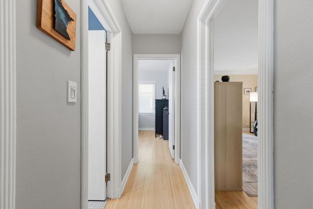 3209 Hampshire Avenue S, Saint Louis Park, MN 55426