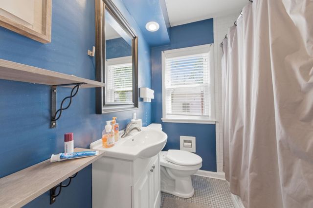 3209 Hampshire Avenue S, Saint Louis Park, MN 55426
