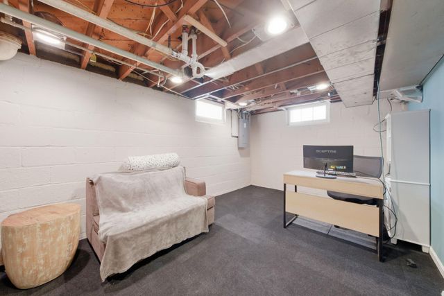3209 Hampshire Avenue S, Saint Louis Park, MN 55426