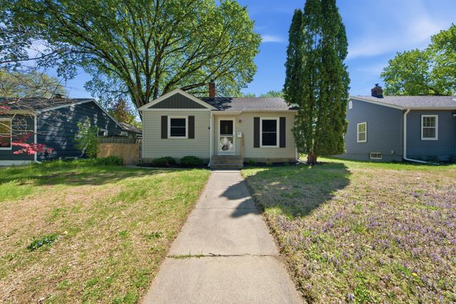 3209 Hampshire Avenue S, Saint Louis Park, MN 55426