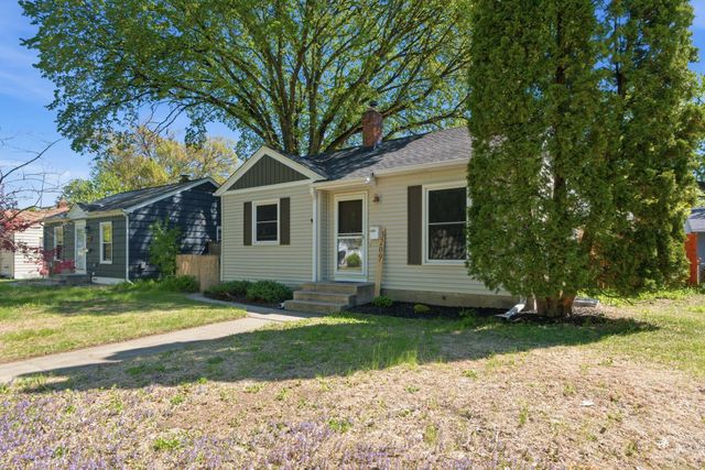 3209 Hampshire Avenue S, Saint Louis Park, MN 55426