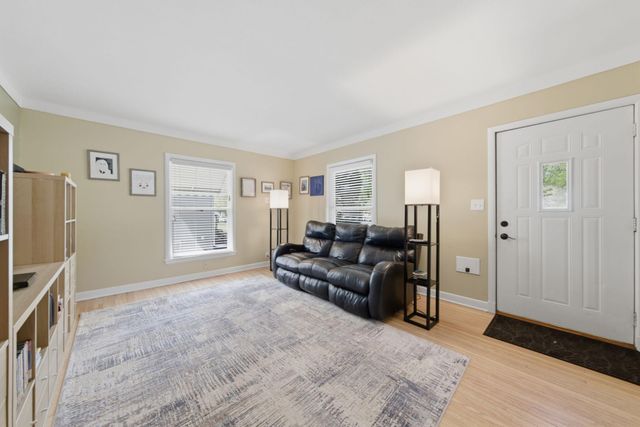 3209 Hampshire Avenue S, Saint Louis Park, MN 55426