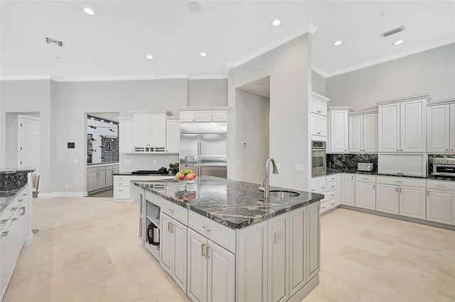 854 MACEWEN DRIVE, Osprey, FL 34229