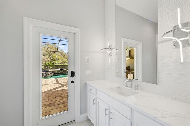 854 MACEWEN DRIVE, Osprey, FL 34229
