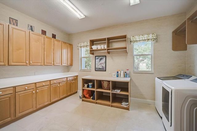 854 MACEWEN DRIVE, Osprey, FL 34229